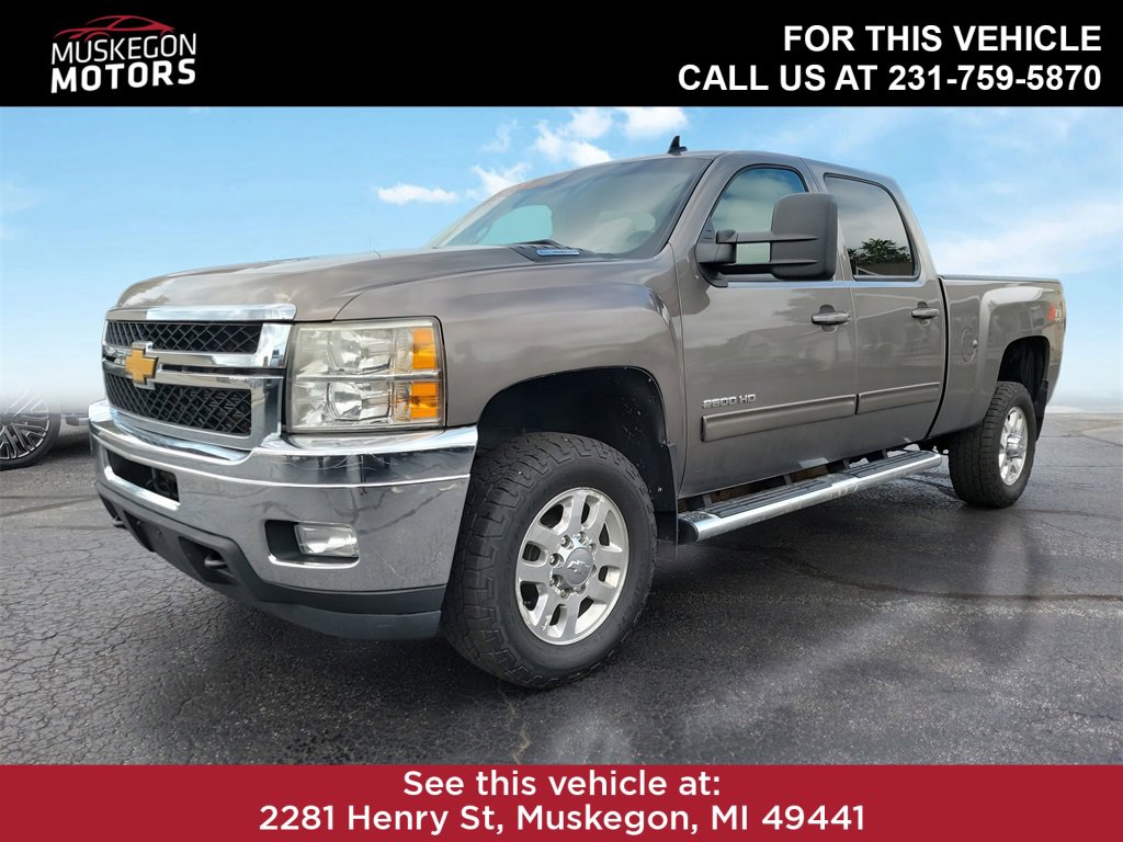 2014 Chevrolet Silverado 2500HD LTZ photo 2