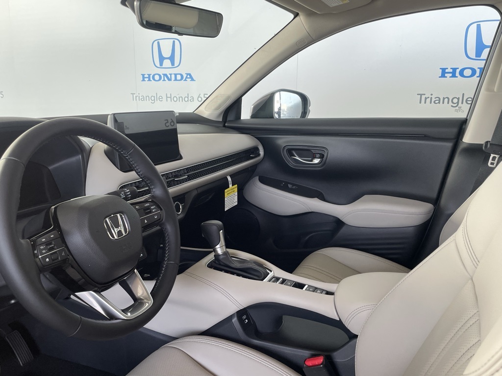 2026 Honda HR-V EX-L photo 9