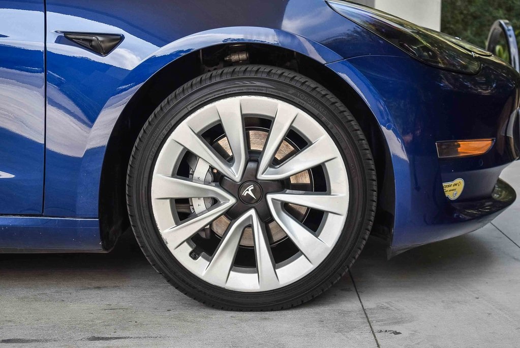 2022 Tesla Model 3 photo 9