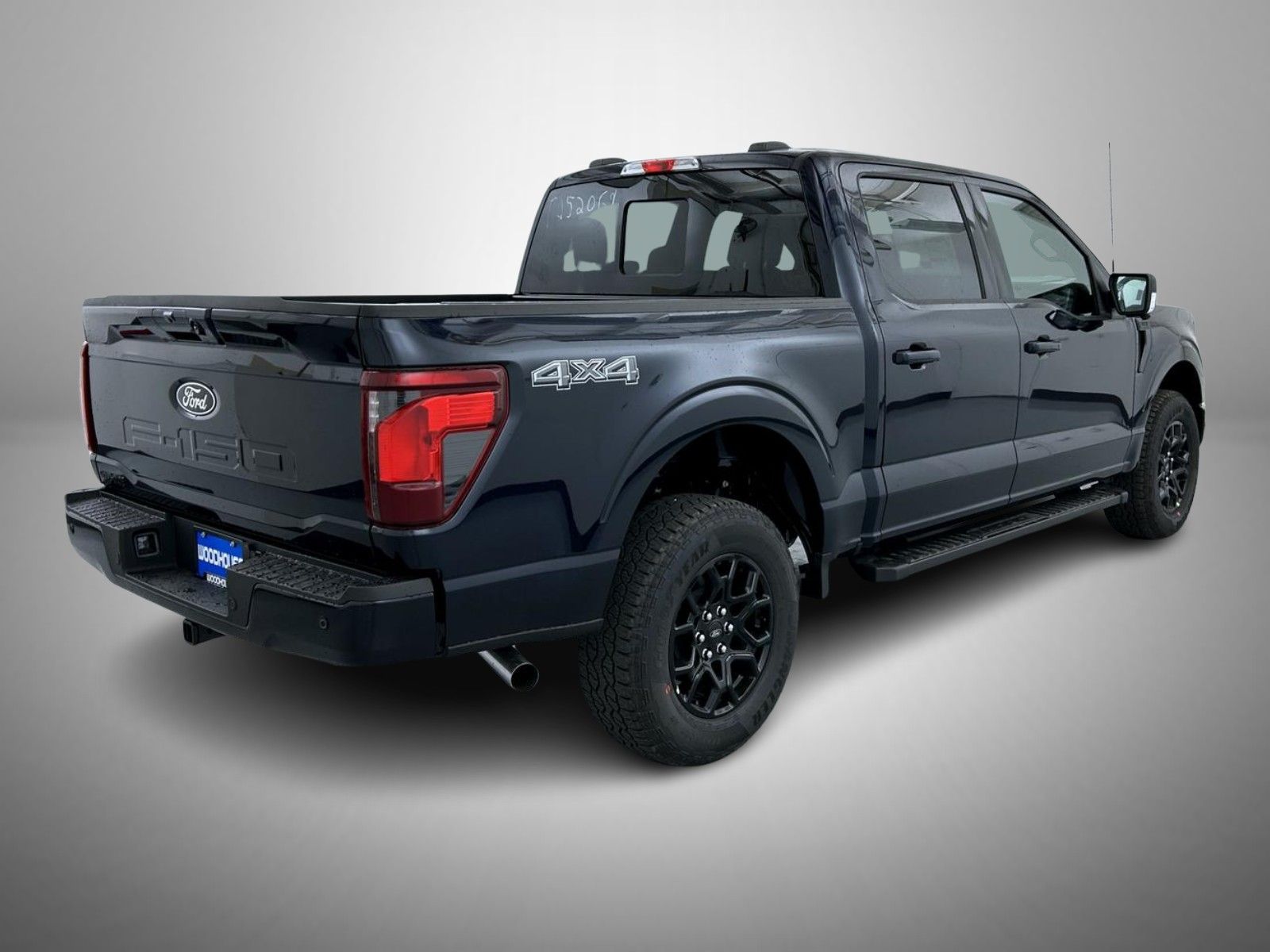 2025 Ford F-150 XLT photo 3