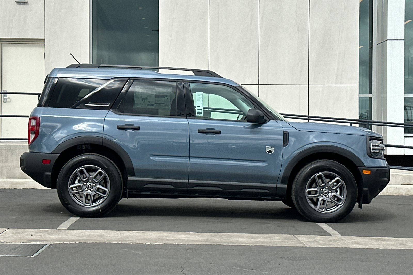 2025 Ford Bronco Sport Big Bend photo 2