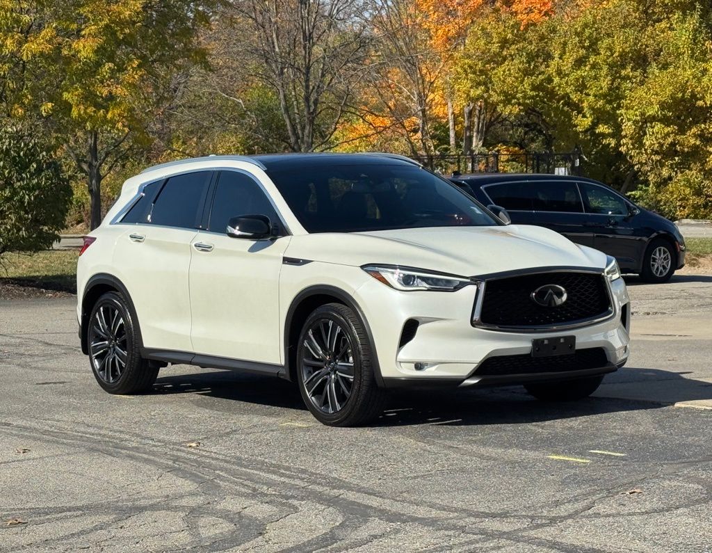 2021 INFINITI QX50 Luxe's photo