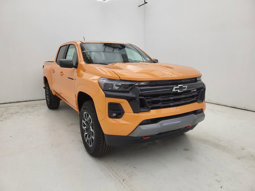 2025 Chevrolet Colorado Z71 photo 11