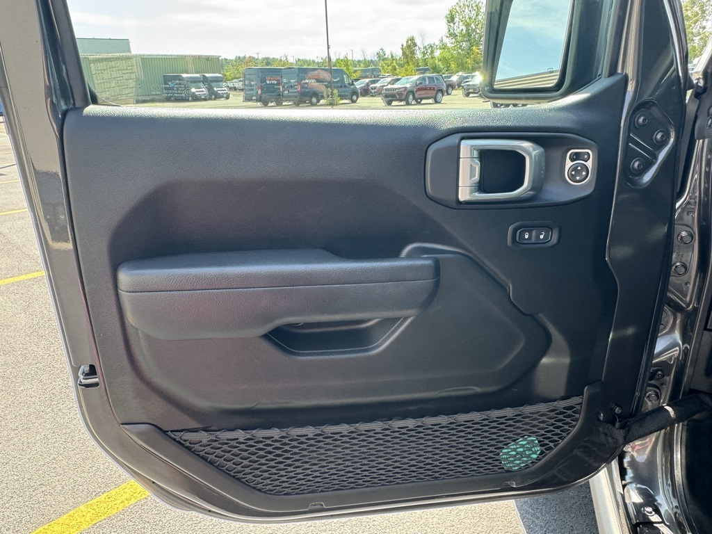 2024 Jeep Wrangler Willys 4xe photo 21