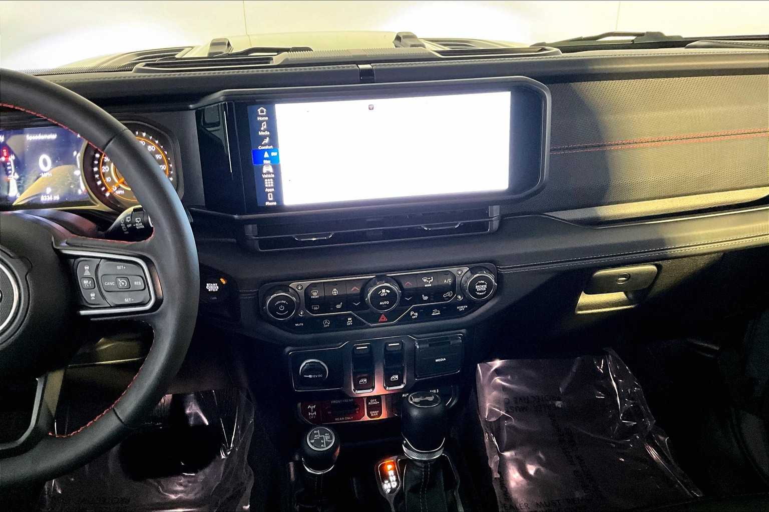 2024 Jeep Wrangler Rubicon X photo 6