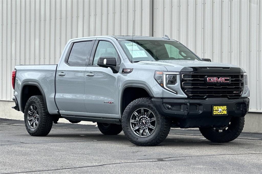 2024 Gmc Sierra 1500 AT4X photo 2