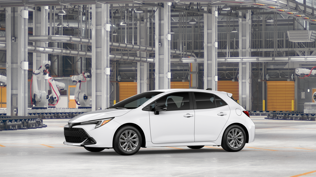 2026 Toyota Corolla SE photo 2