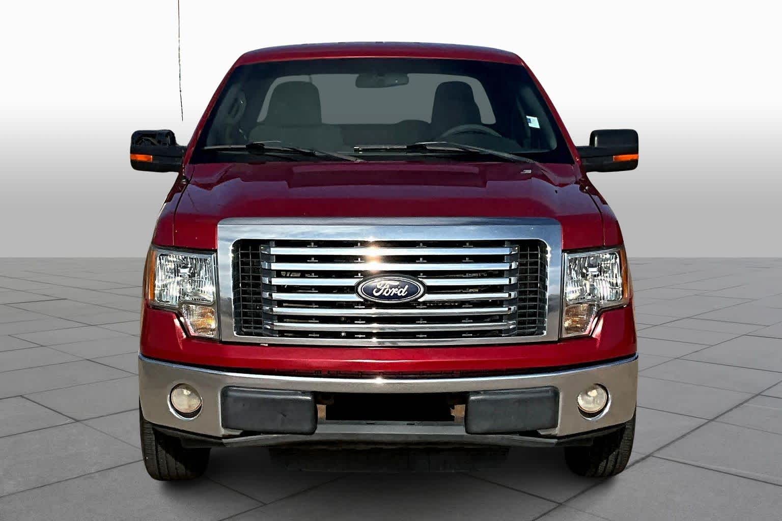 2010 Ford F-150 XLT photo 3