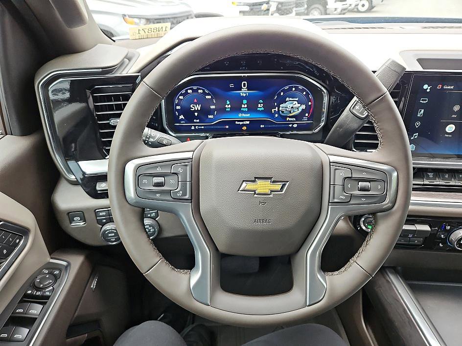 2025 Chevrolet Silverado 2500HD LTZ photo 16
