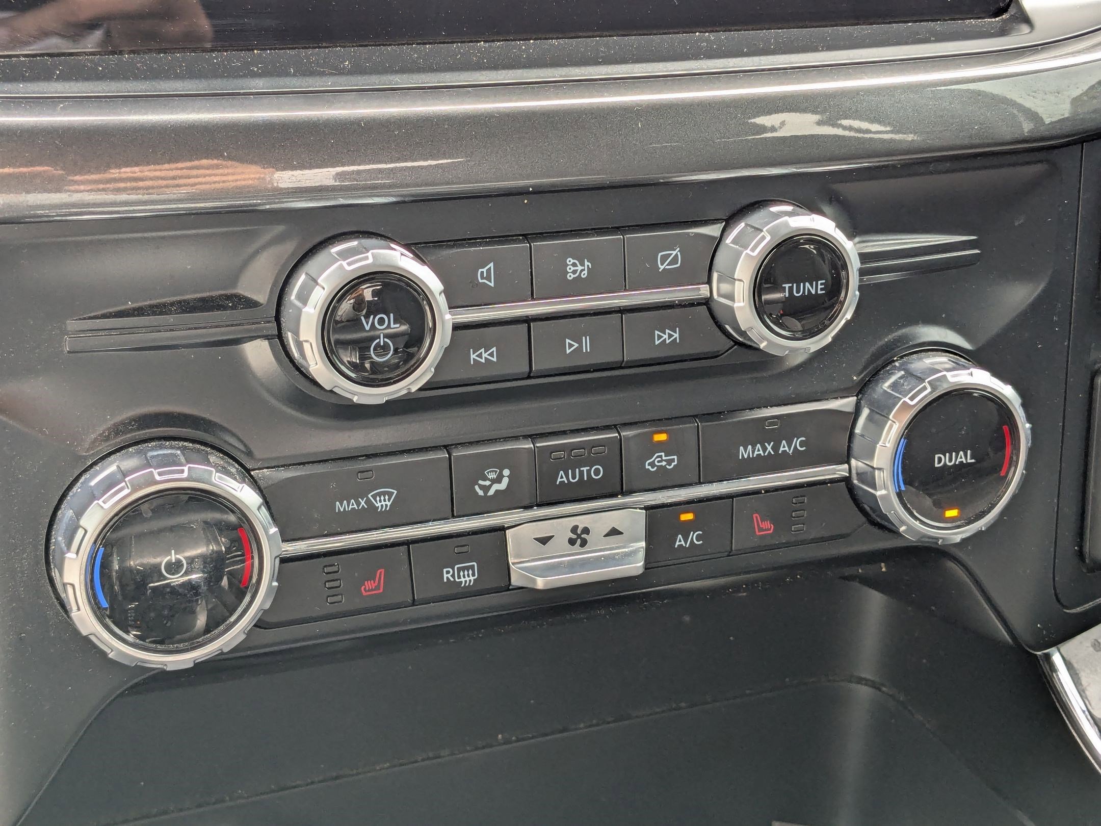 2023 Ford F-150 XLT photo 22