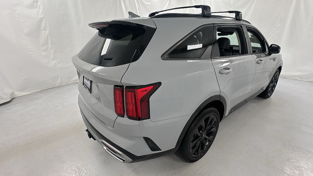 2023 Kia Sorento SX Prestige photo 3