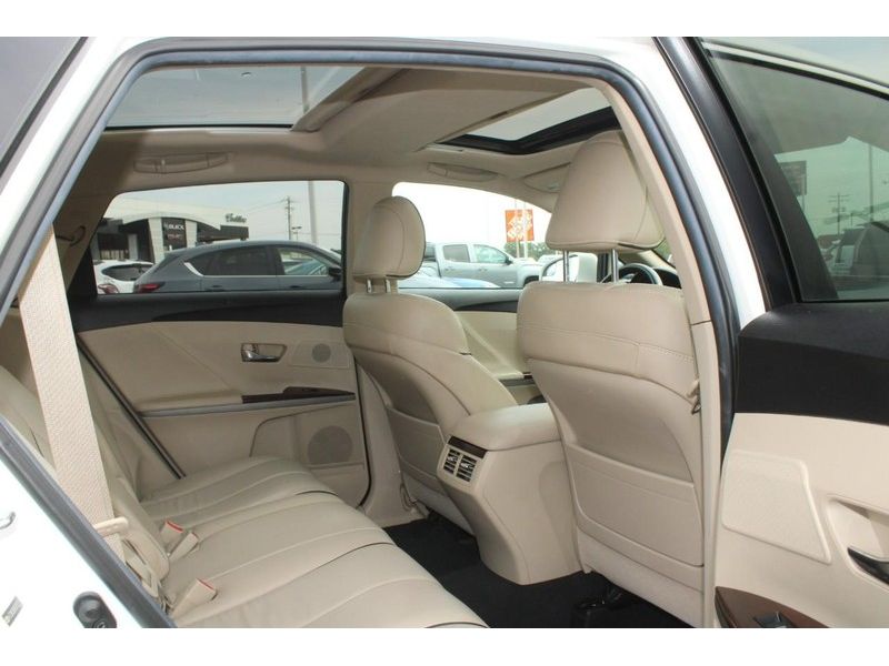2013 Toyota Venza LE photo 10
