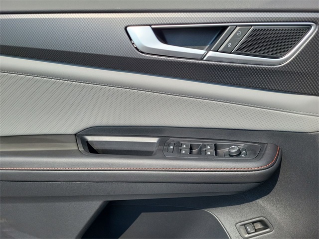 2025 Volkswagen Atlas Peak Edition SE photo 9