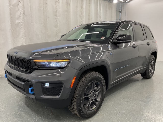 2024 Jeep Grand Cherokee Trailhawk 4xe photo 4