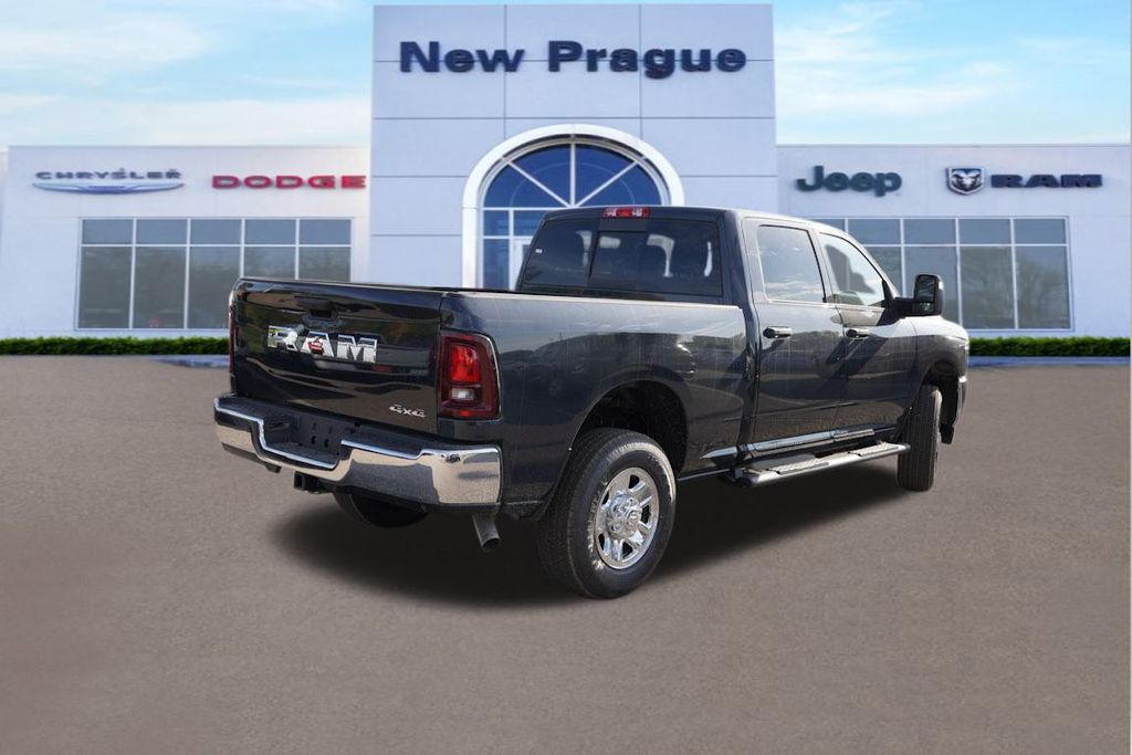2026 Ram 3500 Tradesman photo 2