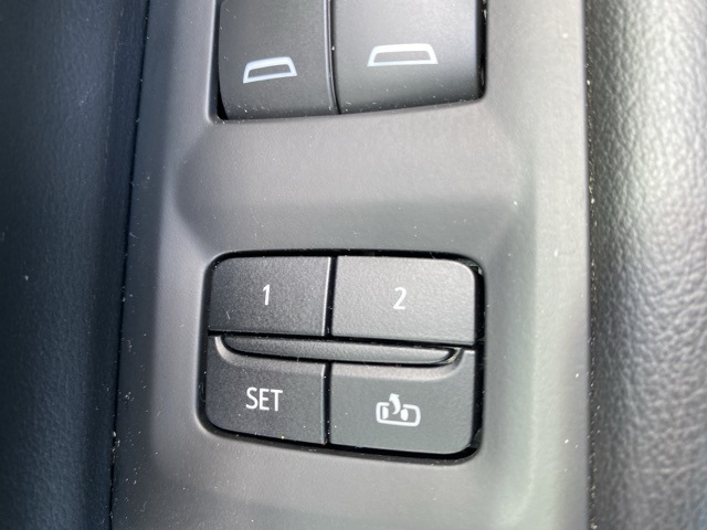 2023 Chevrolet Suburban LT photo 14