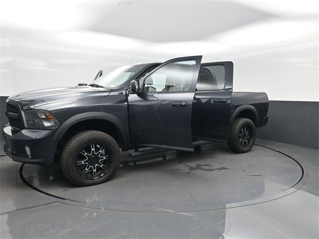 2017 Ram 1500 Express photo 26