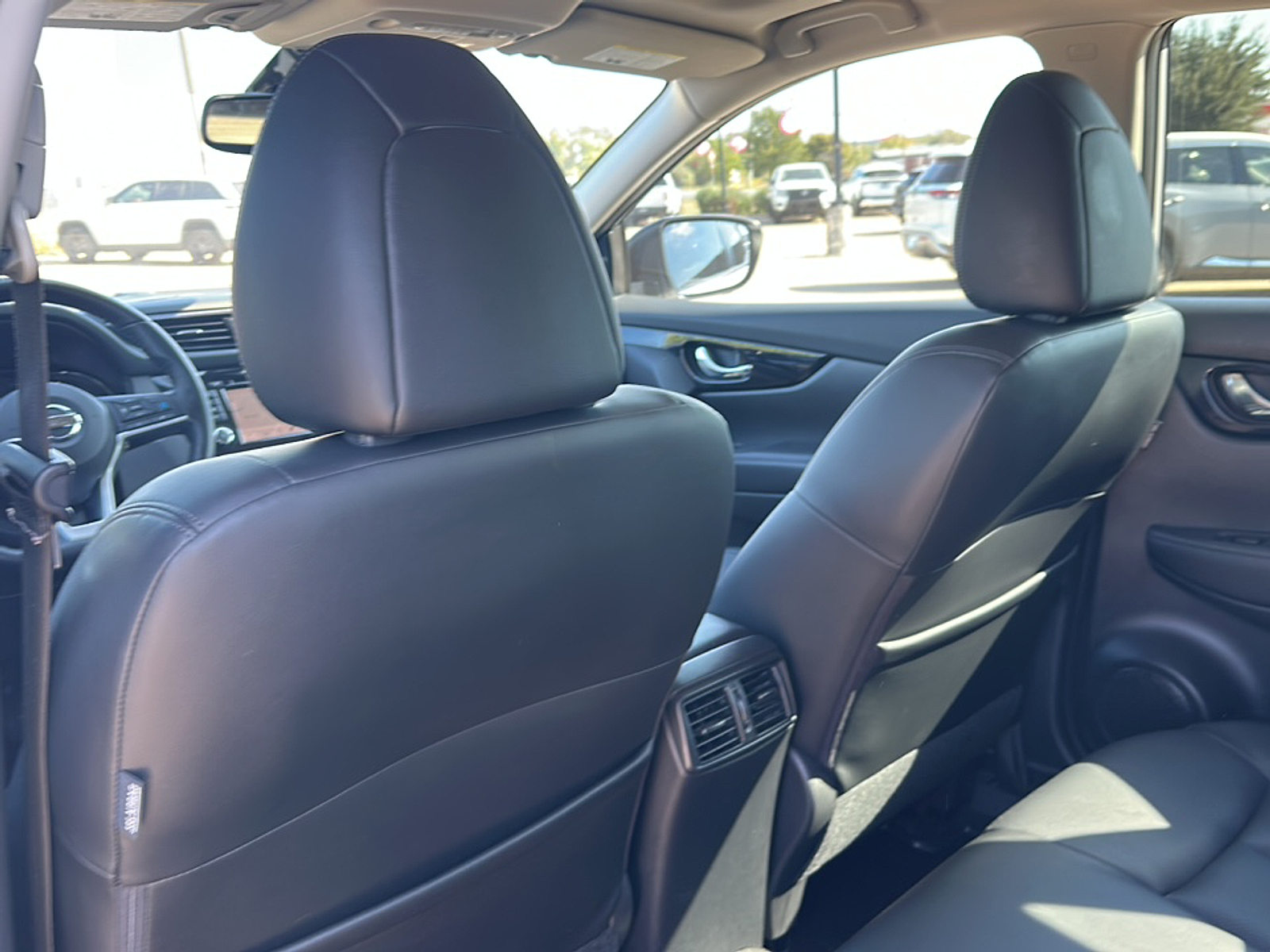 2021 Nissan Rogue Sport SL photo 3