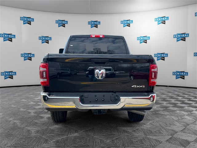 2024 Ram 3500 Tradesman photo 4