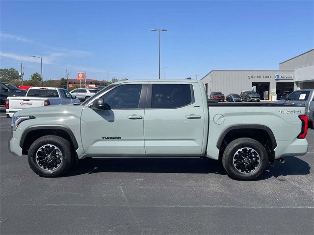 2025 Toyota Tundra SR5 photo 6