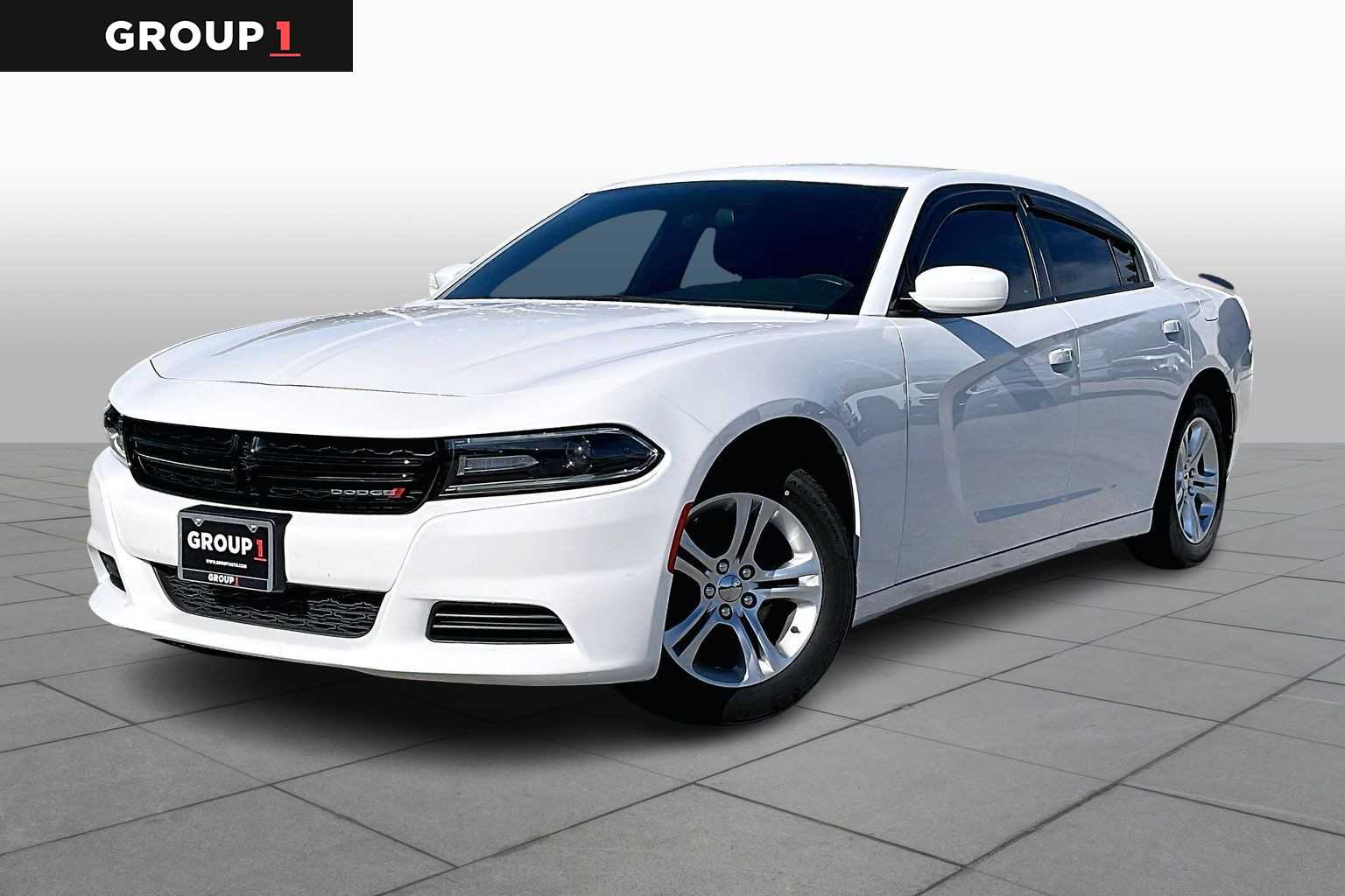 2020 Dodge Charger SXT's photo