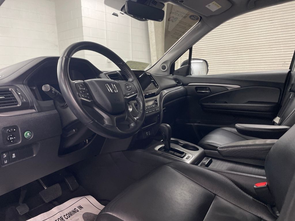 2020 Honda Pilot EX-L photo 4
