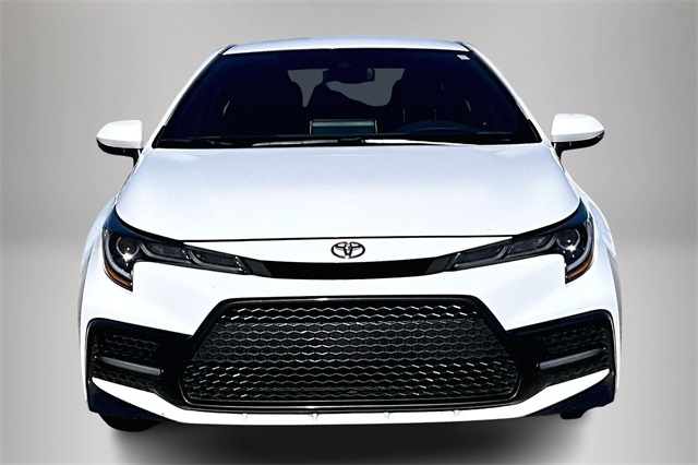 2021 Toyota Corolla SE photo 3