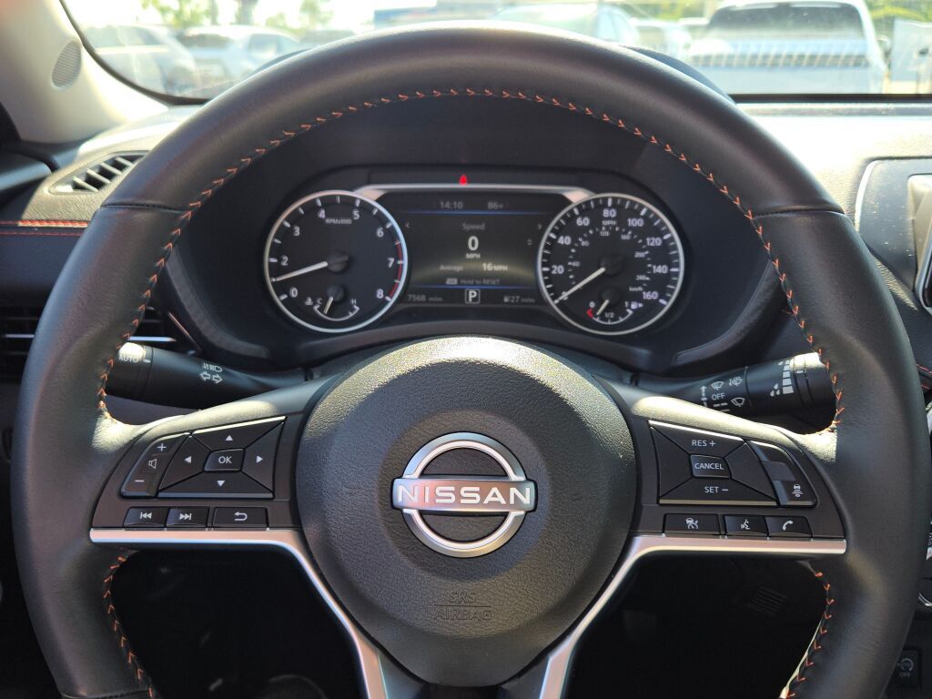 2024 Nissan Sentra SR photo 25