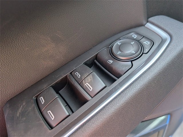 2025 Chevrolet Silverado 1500 LT photo 13