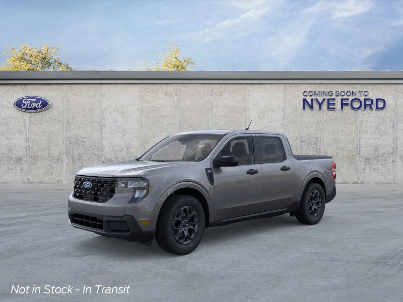 2025 Ford Maverick XLT photo 2