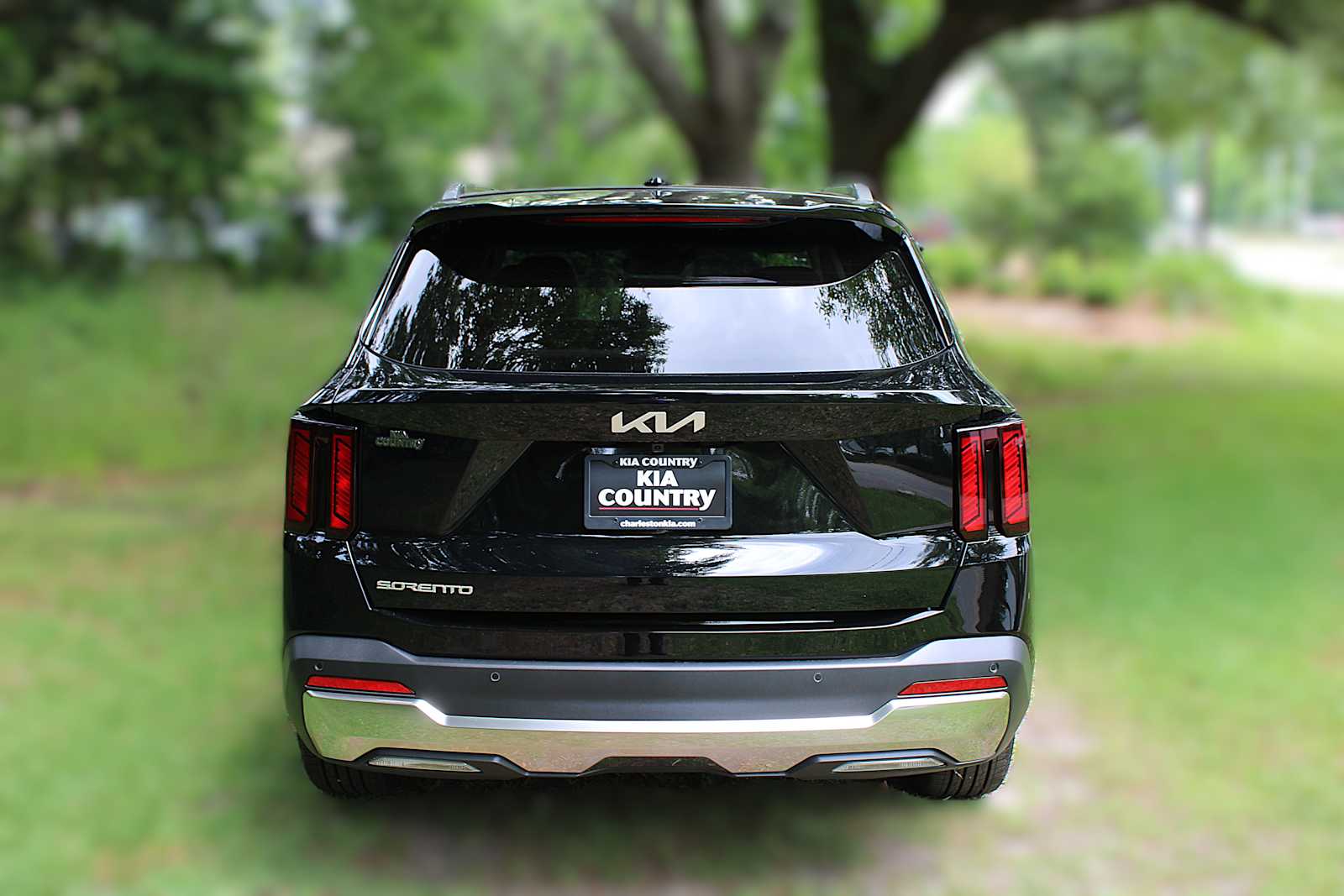 2025 Kia Sorento S photo 7