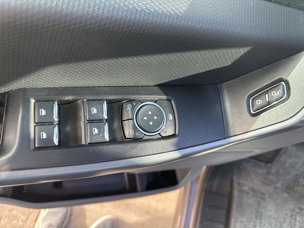 2023 Ford F-150 XLT photo 6