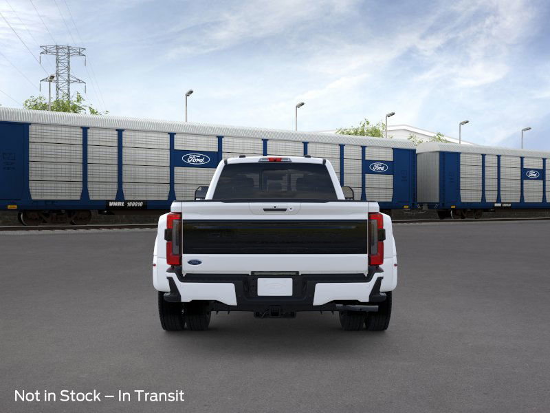 2026 Ford F-450 Platinum photo 3