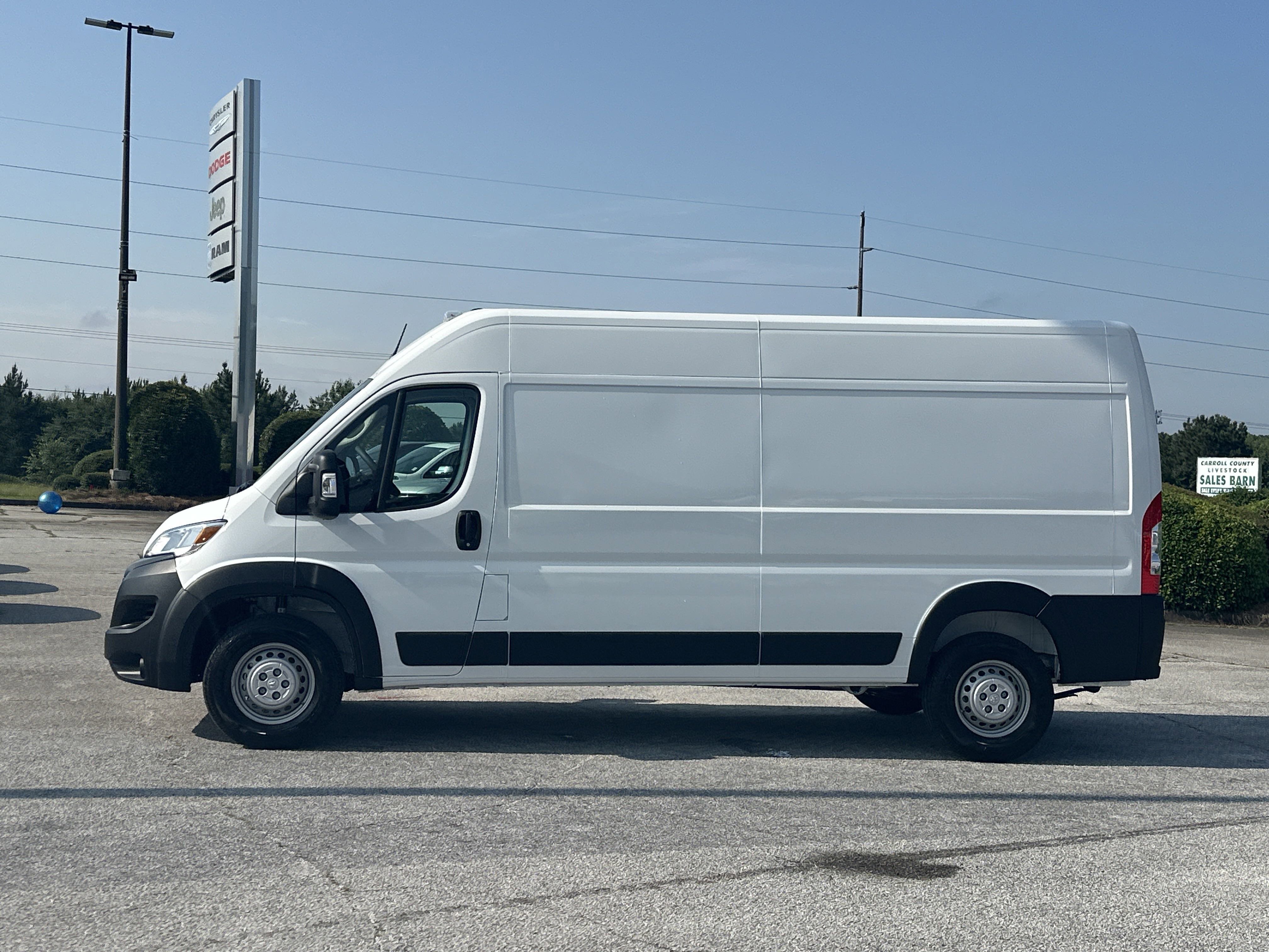 2025 Ram ProMaster 2500 photo 2