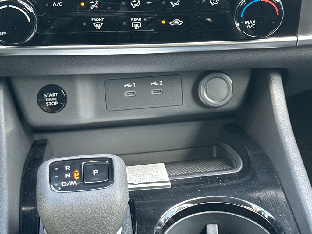 2026 Nissan Rogue S photo 21