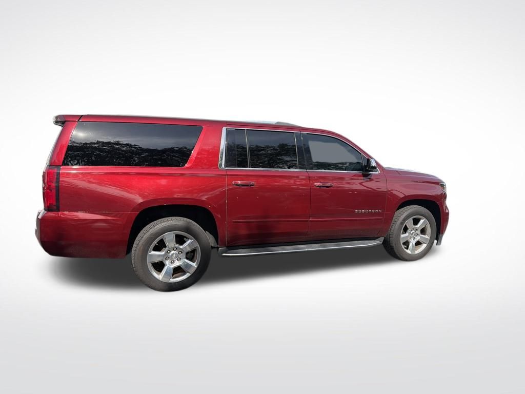2020 Chevrolet Suburban Premier photo 2