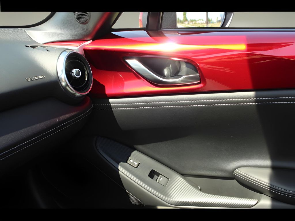 2025 Mazda MX-5 Miata Miata Grand Touring photo 15