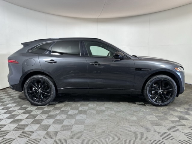 2026 Jaguar F-PACE P250 R-Dynamic S photo 4