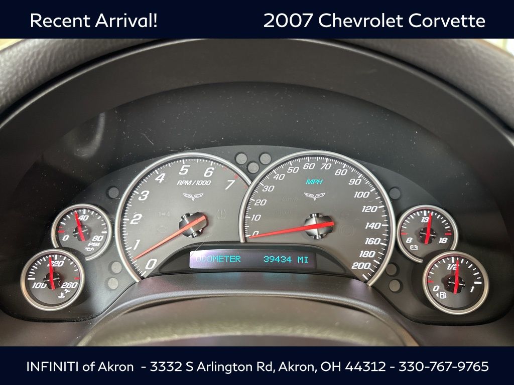 2007 Chevrolet Corvette Base photo 3