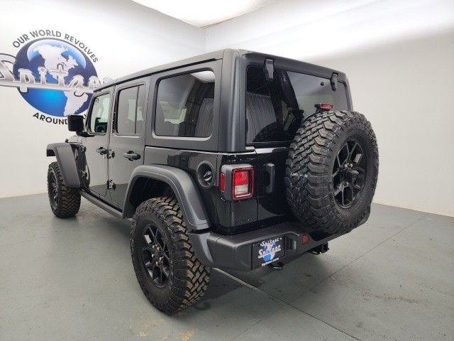 2024 Jeep Wrangler Willys photo 4