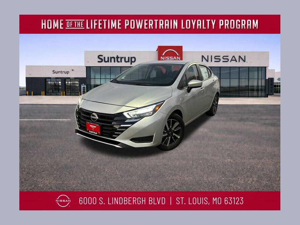 2025 Nissan Versa SV's photo
