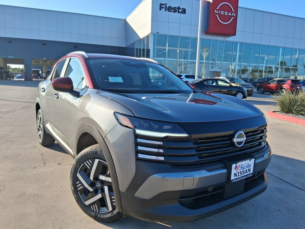 2026 Nissan KICKS SV's photo