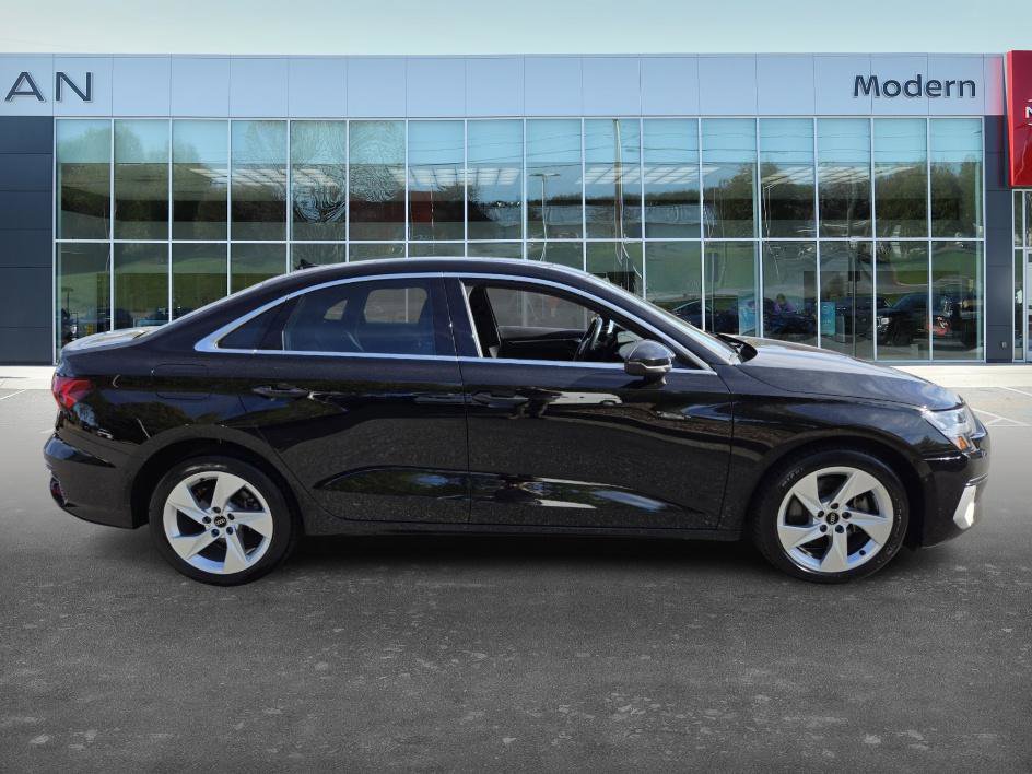 2022 Audi A3 Premium photo 4