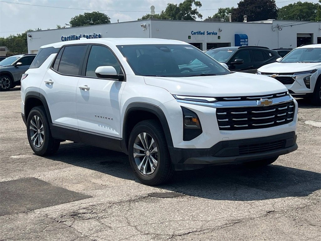 2026 Chevrolet Equinox LT photo 6
