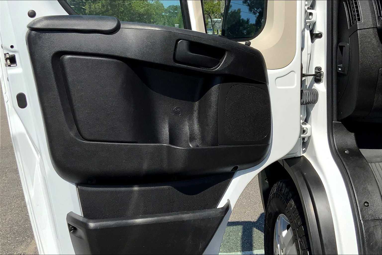 2021 Ram ProMaster 2500 photo 21