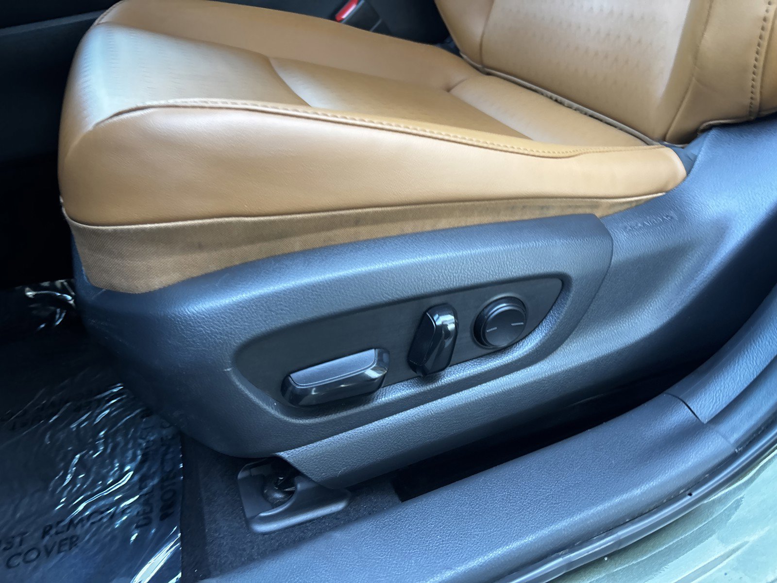 2020 Lexus UX 250h photo 19