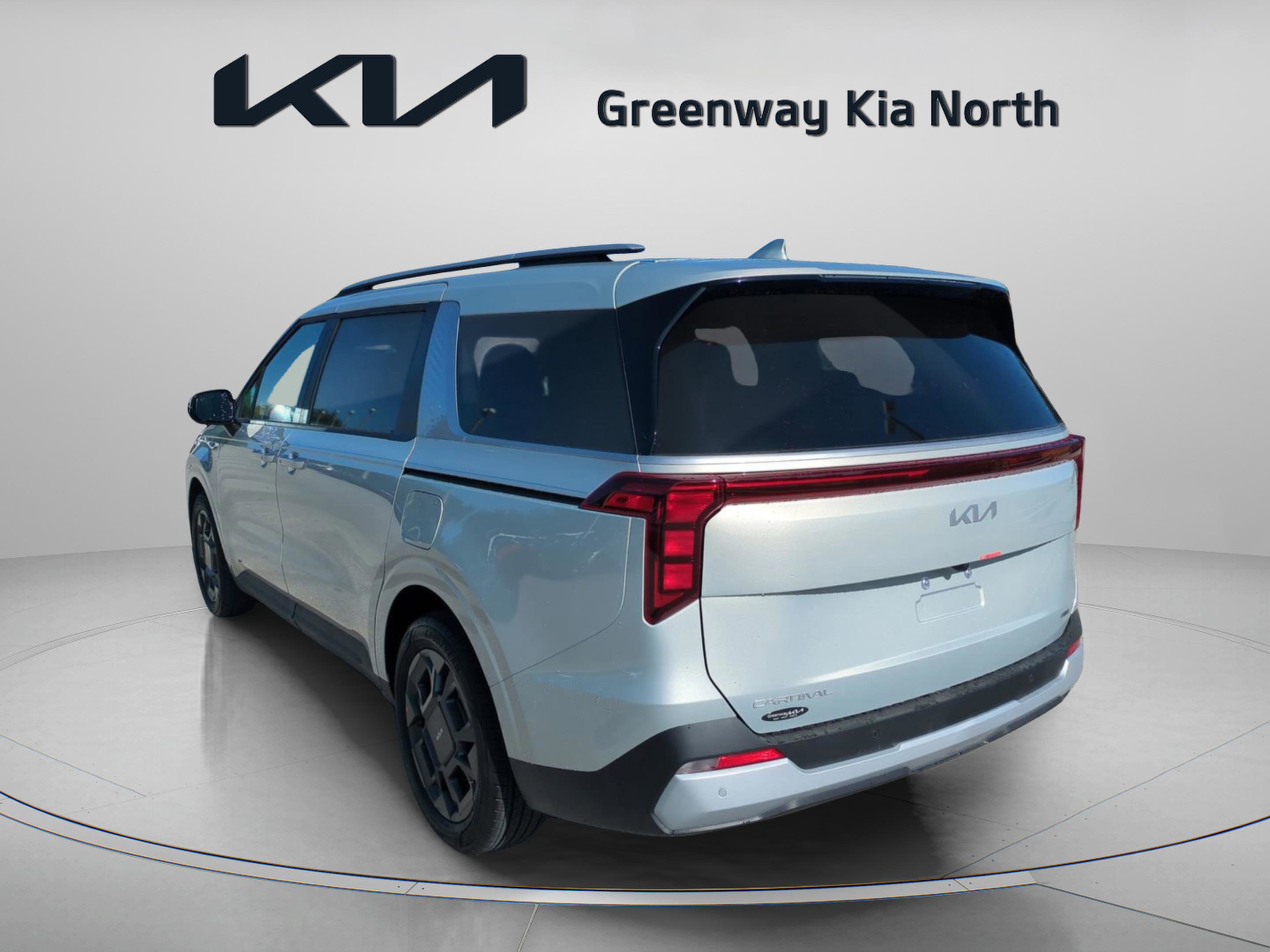 2026 Kia Carnival EX photo 4