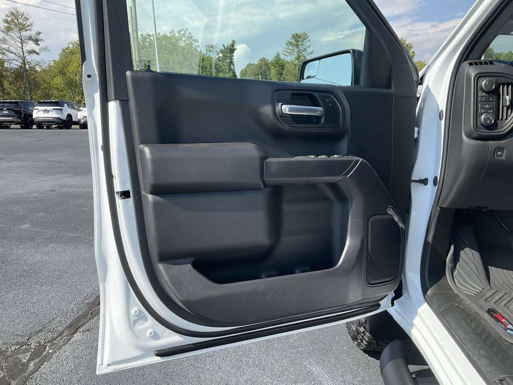 2026 Chevrolet Silverado 1500 Custom Trail Boss photo 11
