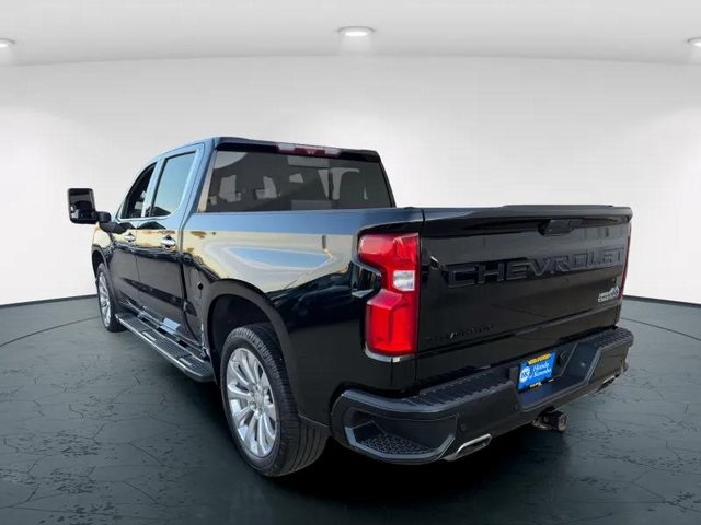 2020 Chevrolet Silverado 1500 High Country photo 3