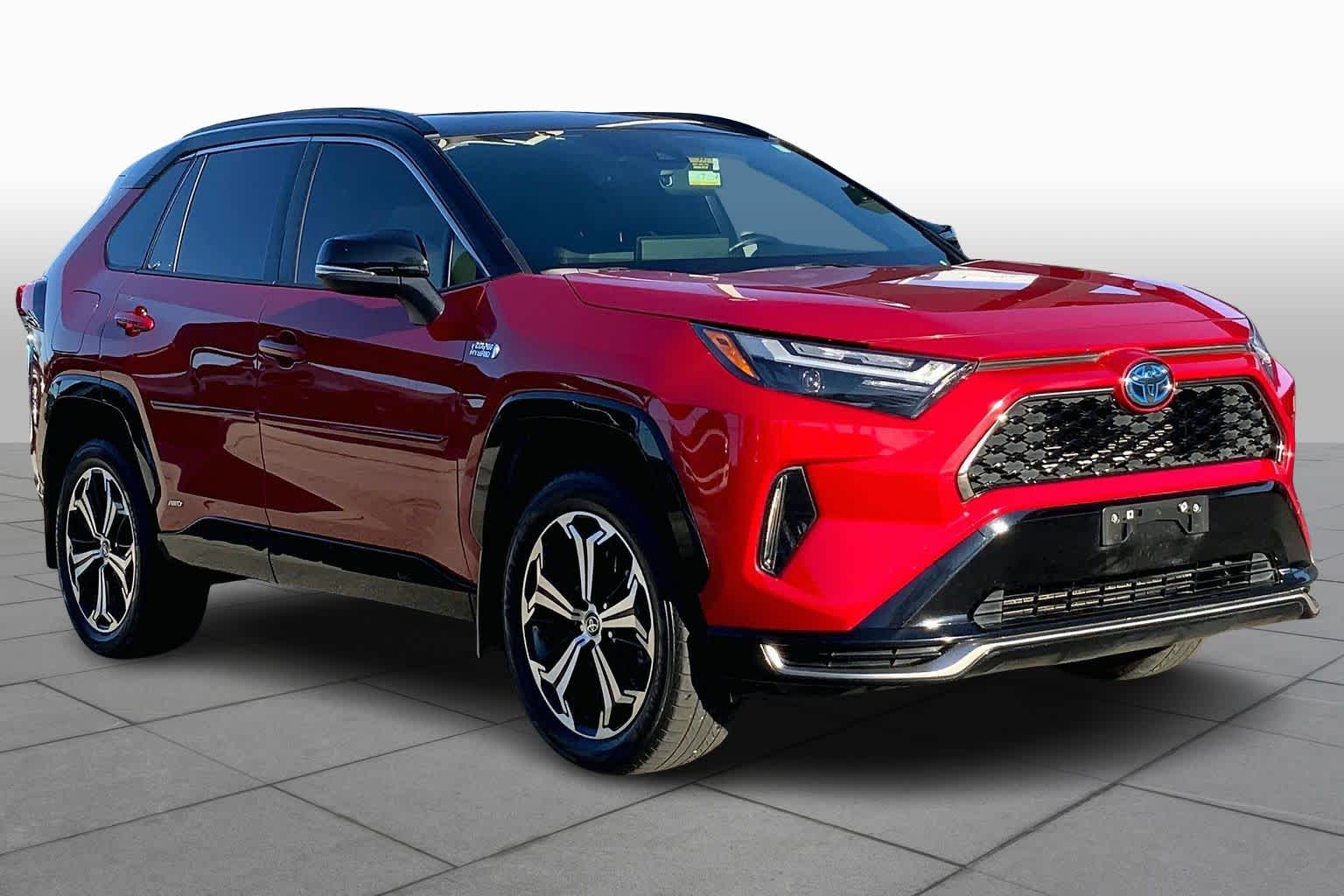 Used 2023 Toyota RAV4 XSE with VIN JTMEB3FV6PD127830 for sale in Northfield, Minnesota